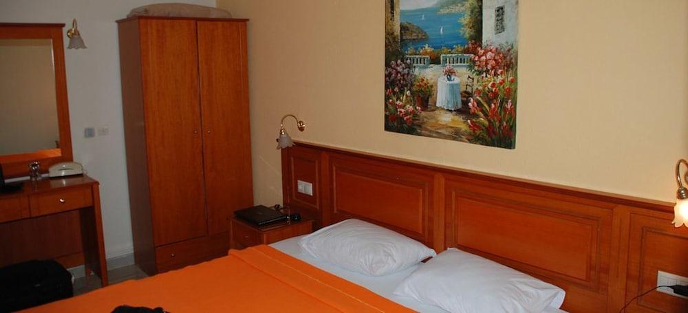 Hotel Platon Beach Olympiakí Aktí Kültér fotó